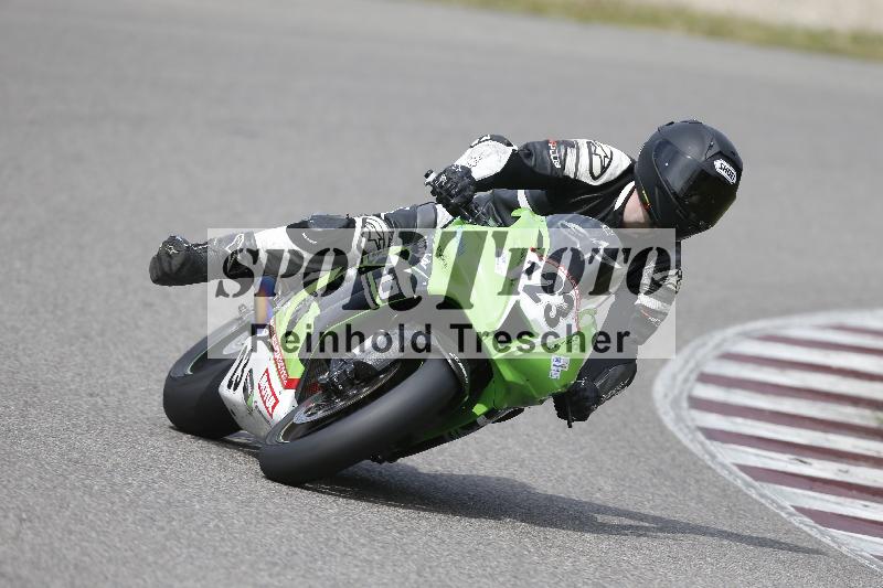 /10 20.04.2026  Pluess Moto Sport ADR/Freies Fahren/123